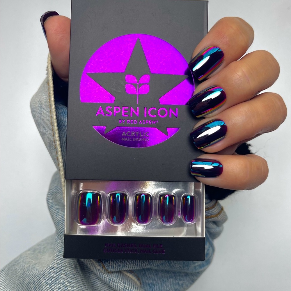 Red Aspen Holographic Press-On Nails